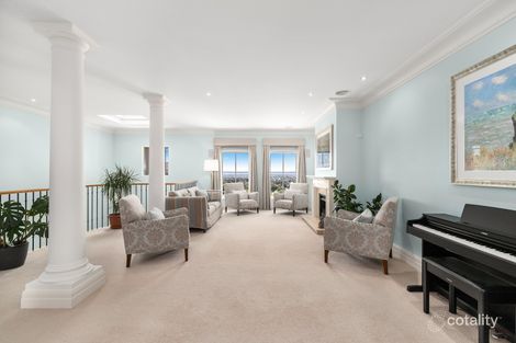 Property photo of 8 Kyeema Avenue Highton VIC 3216