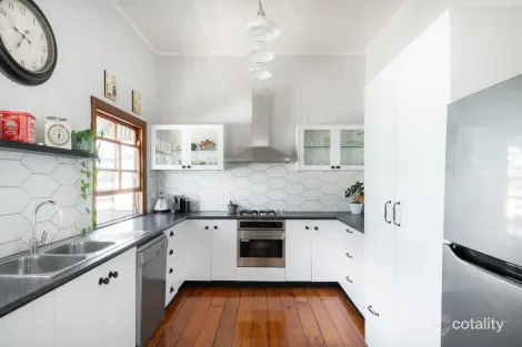 Property photo of 1/15 Hall Street Northgate QLD 4013