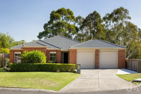 Property photo of 11 Vista Place Beaconsfield VIC 3807