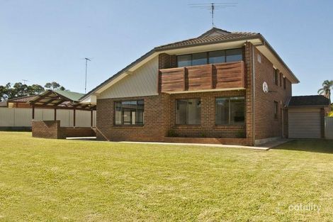 Property photo of 10 Canary Close St Clair NSW 2759