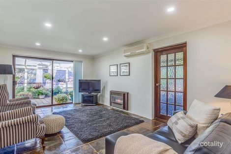 Property photo of 2 Winstanley Road Roleystone WA 6111