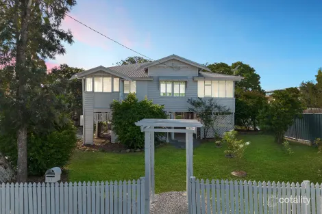 Property photo of 31 Macaree Street Berserker QLD 4701