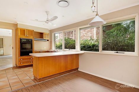 Property photo of 12 Fox Close Kariong NSW 2250