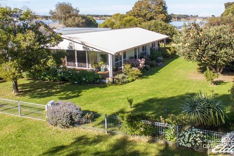 9 Daniel Ave, Goolwa North, SA 5214