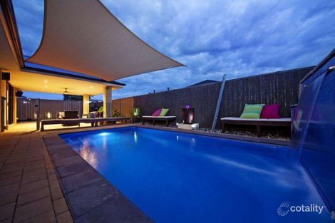 6 Pleasant Ave, Piara Waters, WA 6112