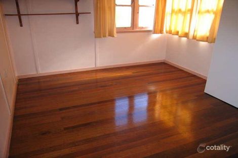 Property photo of 25 Valaria Avenue Seven Hills QLD 4170