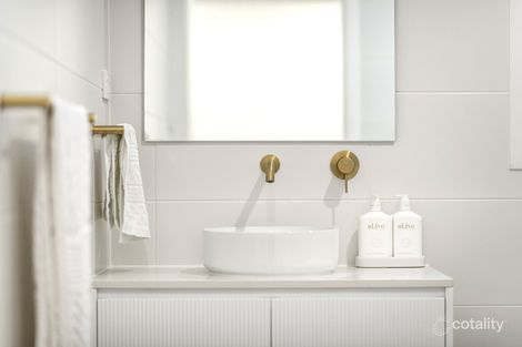 Property photo of 23 Seaboard Way Shell Cove NSW 2529