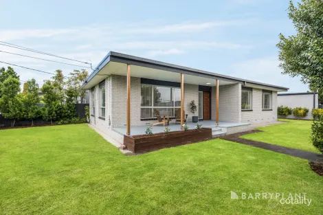 32 Ward St, Bell Post Hill, VIC 3215
