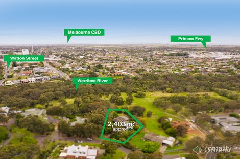Property photo of 35-37 Sanctuary Close Werribee VIC 3030