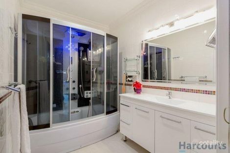 Property photo of 8 Moffat Street Avondale Heights VIC 3034