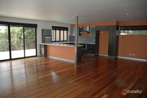 26 Grevillea Cres, Hornsby Heights, NSW 2077