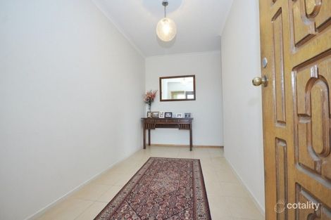 Property photo of 15 Kelvin Close Niddrie VIC 3042