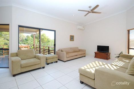 Property photo of 2 Tipuana Place Cashmere QLD 4500