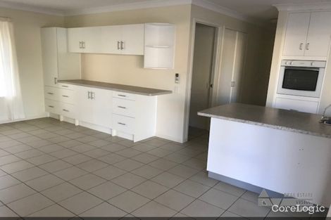 Property photo of 3 Sharlyn Crescent Emerald QLD 4720