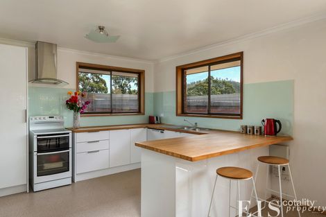Property photo of 2 Golf Links Road Geilston Bay TAS 7015