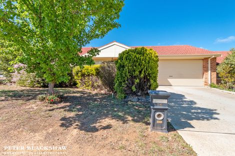 Property photo of 16 Brudenell Drive Jerrabomberra NSW 2619