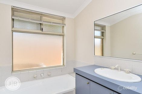 Property photo of 233 Corinthian Road East Riverton WA 6148