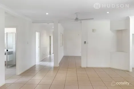Property photo of 44 Greenview Drive Mount Louisa QLD 4814