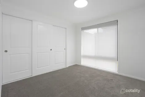 Property photo of 7 Reliance Place Illawong NSW 2234