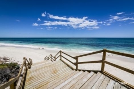 Property photo of 28 Maritime Drive Jindalee WA 6036