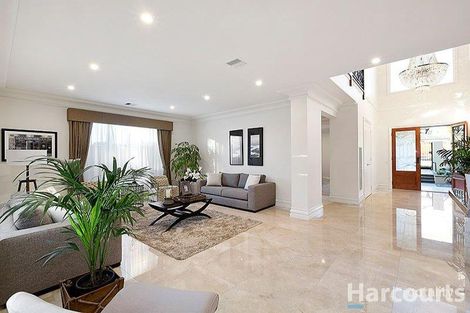 Property photo of 31 Rose Avenue Glen Waverley VIC 3150