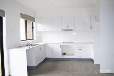 Property photo of 2/57 Rosedale Drive Lalor VIC 3075