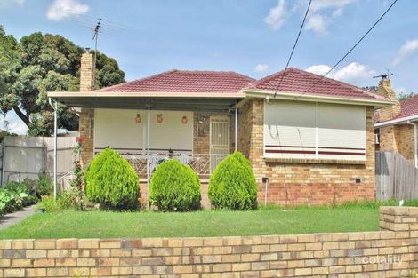 1 Emerald Dr, Springvale, VIC 3171