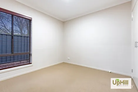 Property photo of 34 Mackillop Way Clyde North VIC 3978