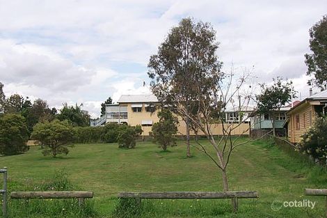 331 Long St, Graceville, QLD 4075