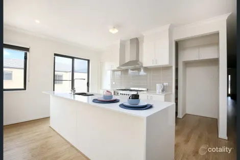 Property photo of 8 Efficient Avenue Mount Duneed VIC 3217