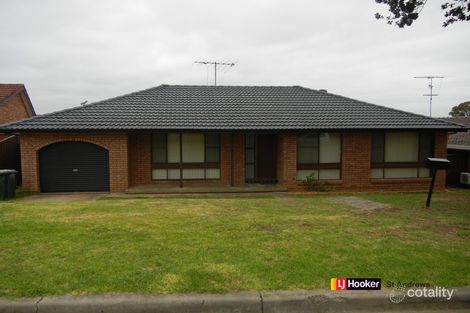 Property photo of 8 Kelso Place St Andrews NSW 2566