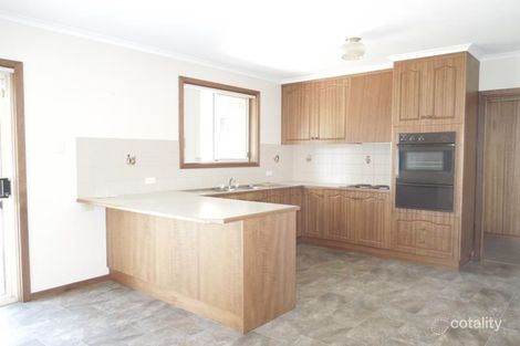 Property photo of 26 Balambool Avenue Mount Gambier SA 5290