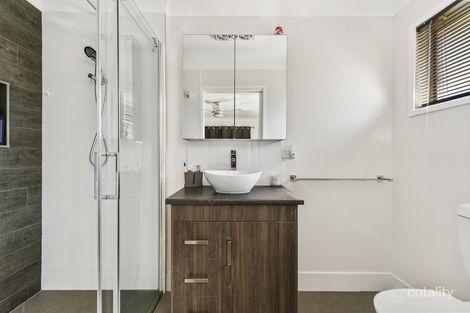 Property photo of 19 Treeline Drive Gowrie Junction QLD 4352
