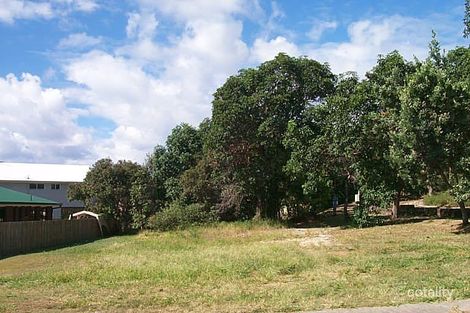 50 Booran St, Point Lookout, QLD 4183