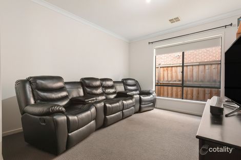 Property photo of 22 Aleman Green Mernda VIC 3754