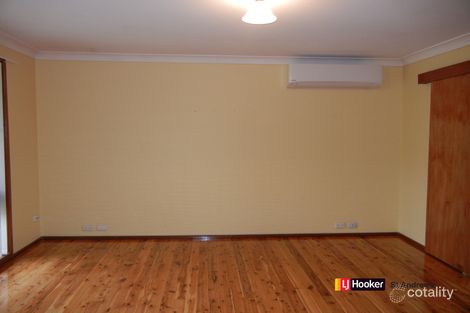 Property photo of 8 Kelso Place St Andrews NSW 2566