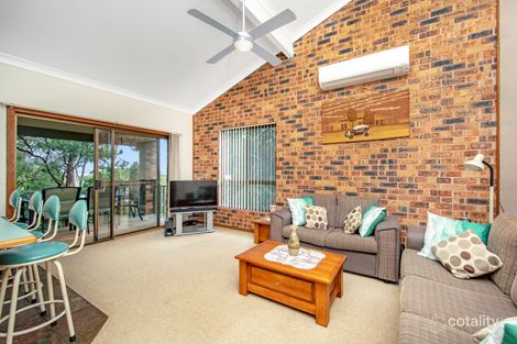 Property photo of 17 Belverdere Close Eleebana NSW 2282