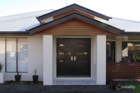 Property photo of 3 Meagan Close Kearneys Spring QLD 4350