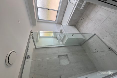 28 Cherry Venture Dr, Eli Waters, QLD 4655