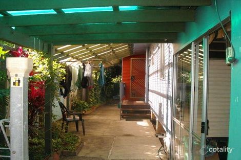 Property photo of 2 Matina Street Biggera Waters QLD 4216
