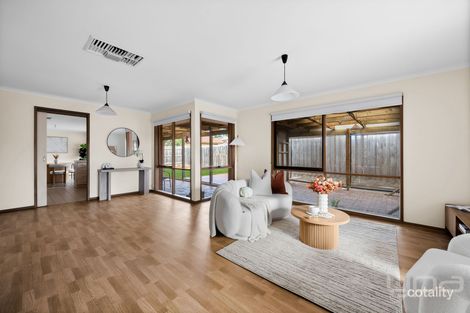 Property photo of 4 Cobb Junction Sydenham VIC 3037