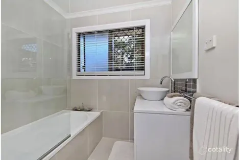 Property photo of 59 Sunscape Drive Eagleby QLD 4207