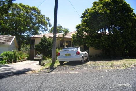 12 Bay View Ave, East Gosford, NSW 2250