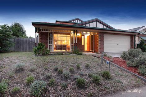 17 George Benjamin Ct, Seabrook, VIC 3028