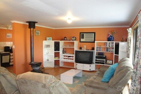 6 Barker St, Clayton Bay, SA 5256