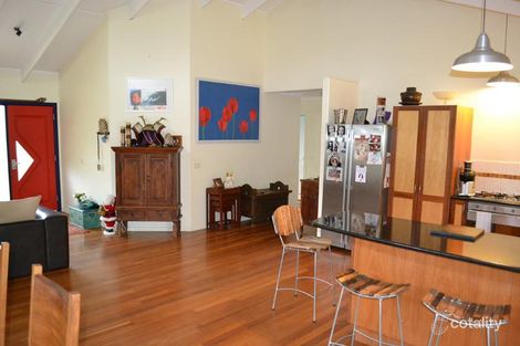 Property photo of 18 Muli Muli Avenue Ocean Shores NSW 2483