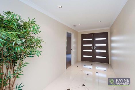 Property photo of 18 Pastrana Crescent Port Kennedy WA 6172
