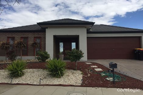 Property photo of 9 Weigall Close Caroline Springs VIC 3023