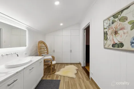 Property photo of 21 Biarra Street Deagon QLD 4017