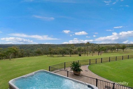 Property photo of 190 Waratah Road Mangrove Mountain NSW 2250